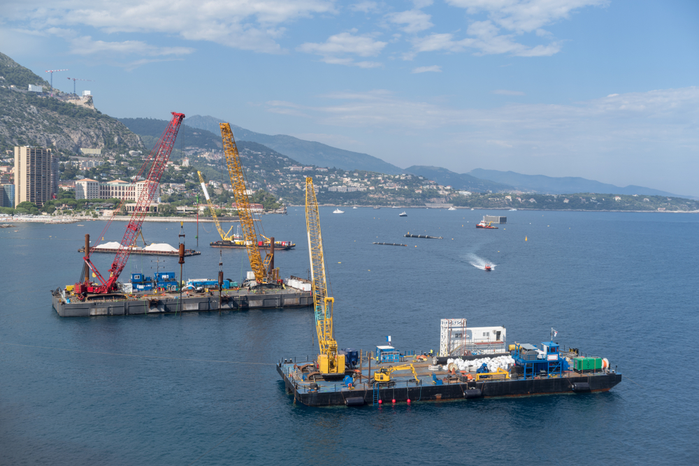 Under OSHA and USCG rules, every deck barge must maintain approved life rings, ladders reaching the waterline, and visible lighting for night access. Regular inspections and documentation are legally required to verify ongoing compliance.